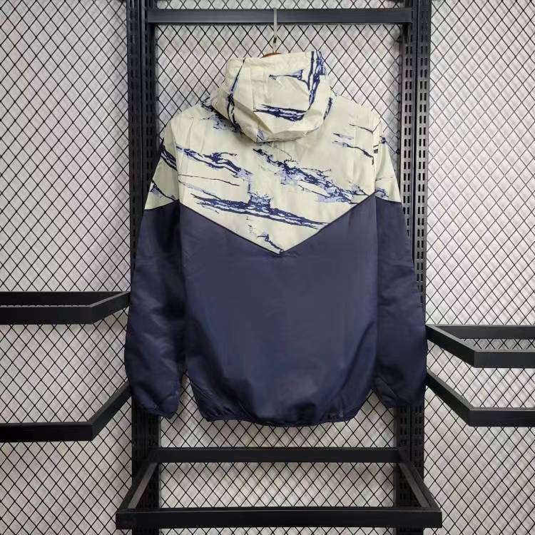 Jaqueta Corta Vento Real Madrid