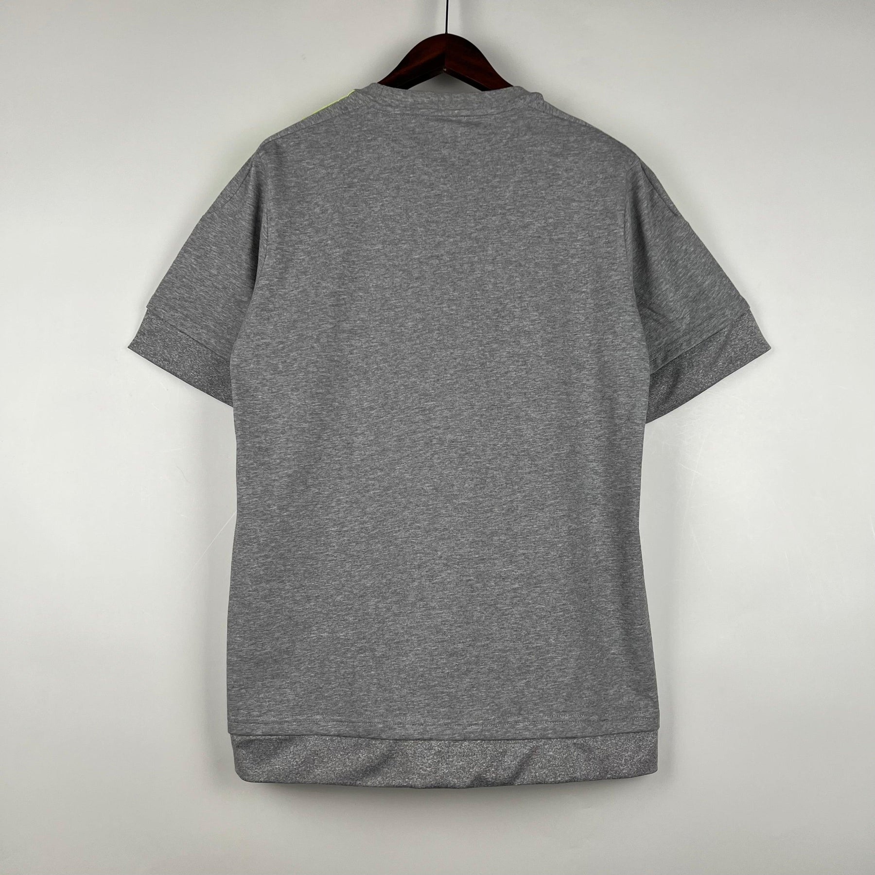 Camisa Retrô Real Madrid 15/16