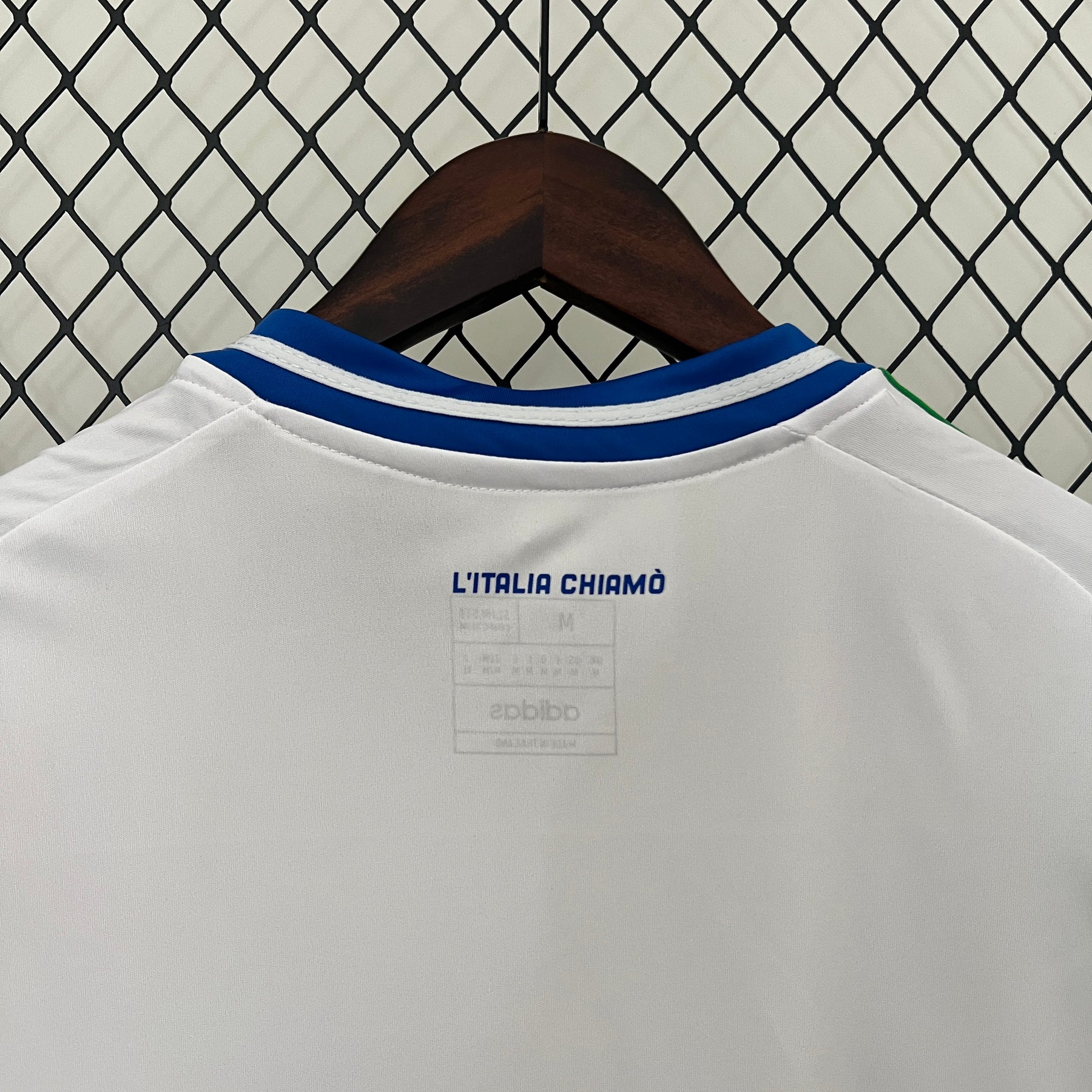 camisa Italia feminina 24/25