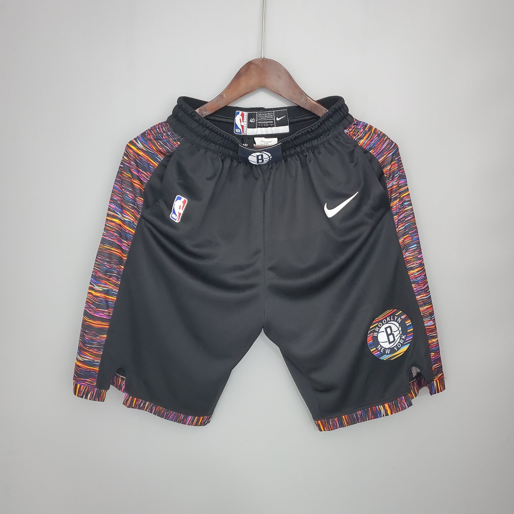 Short NBA Brooklyn Nets