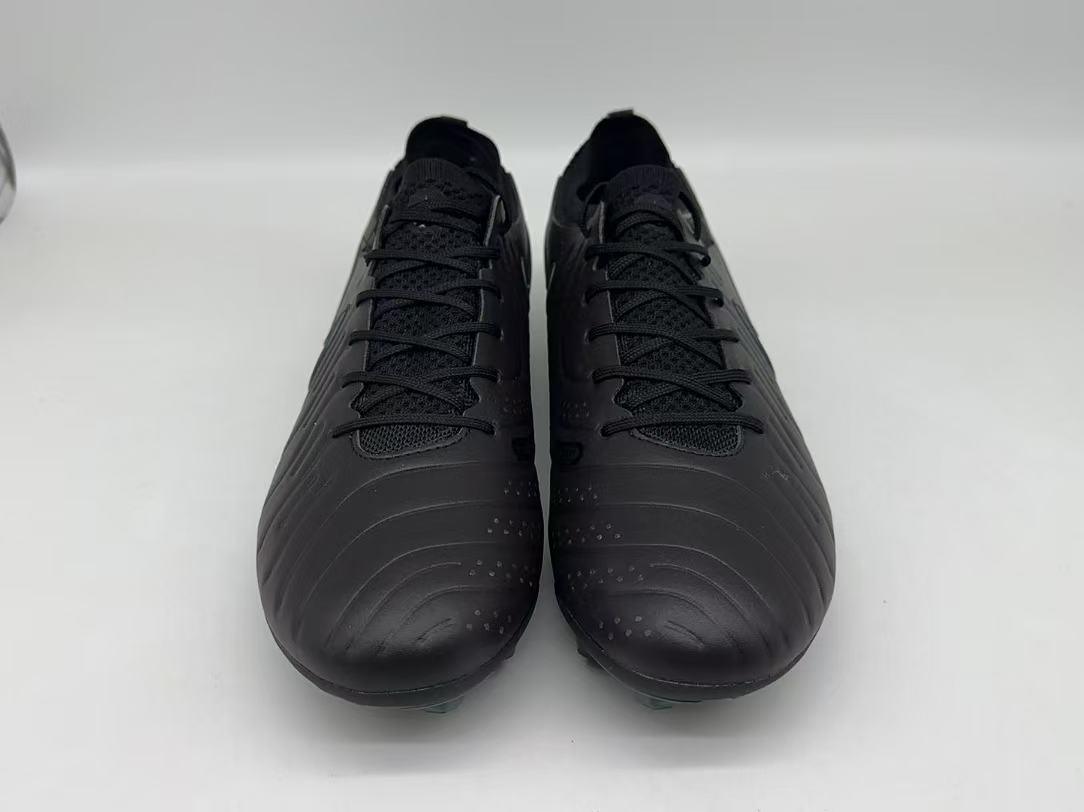 Chuteira Campo Nike Tiempo Legend 10