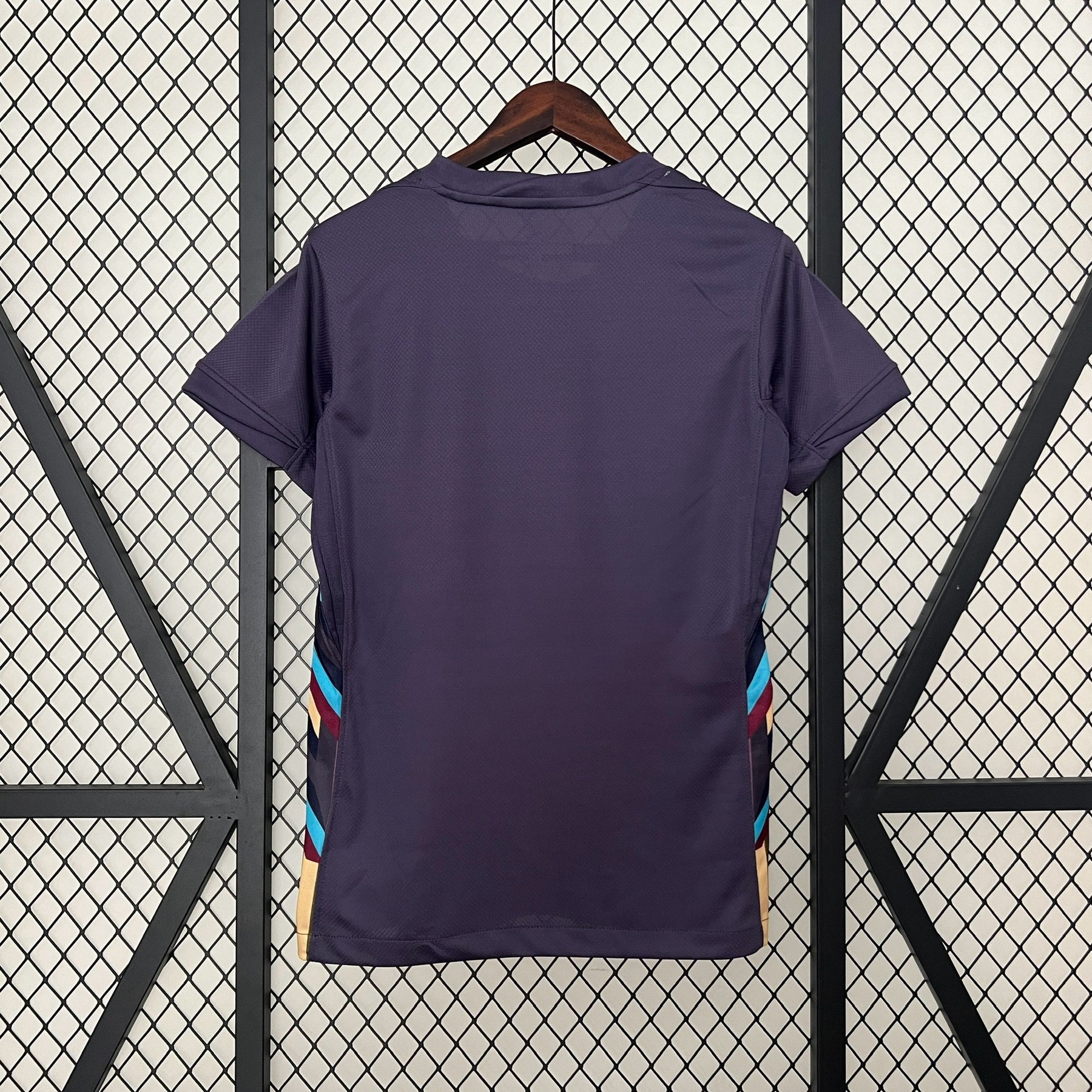 camisa Inglaterra feminina 24/25