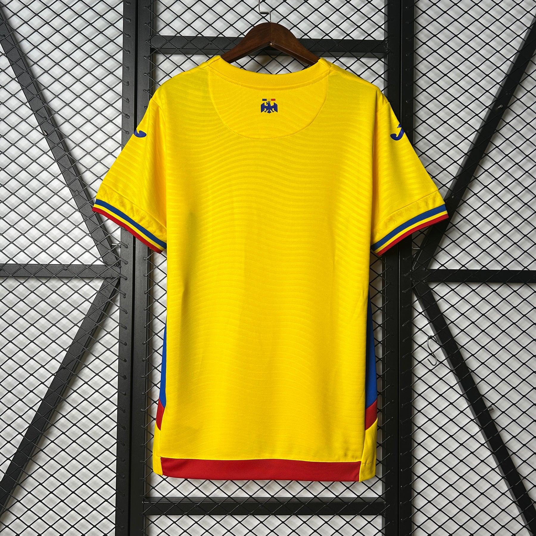 Camisa Romenia 25