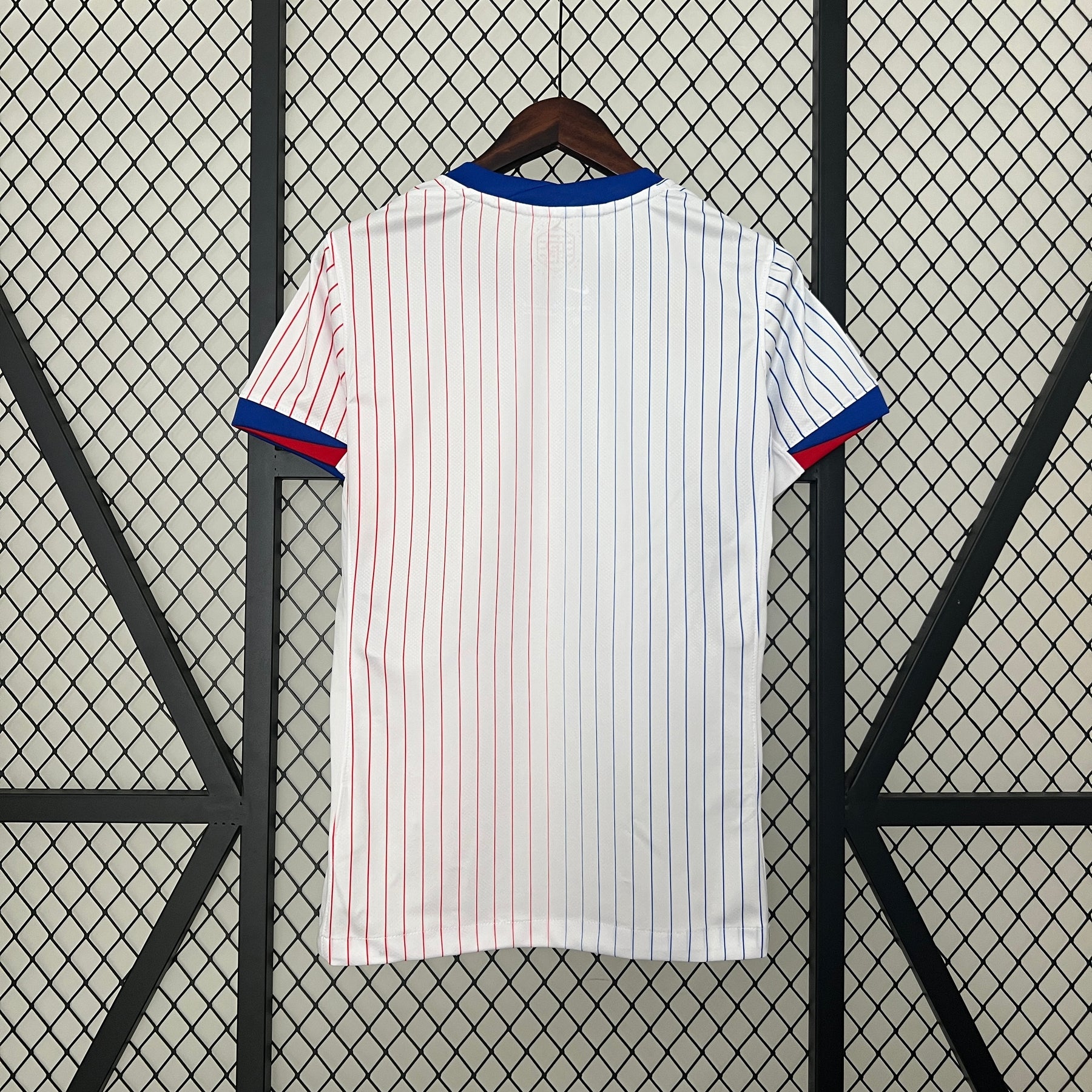 camisa França feminina 24/25