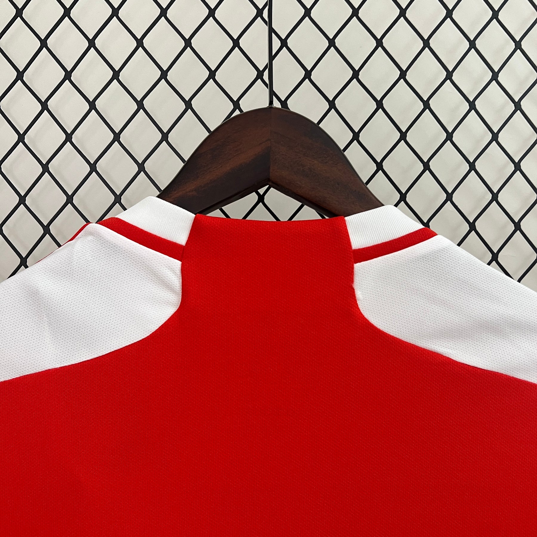 camisa Internacional feminina 24/25