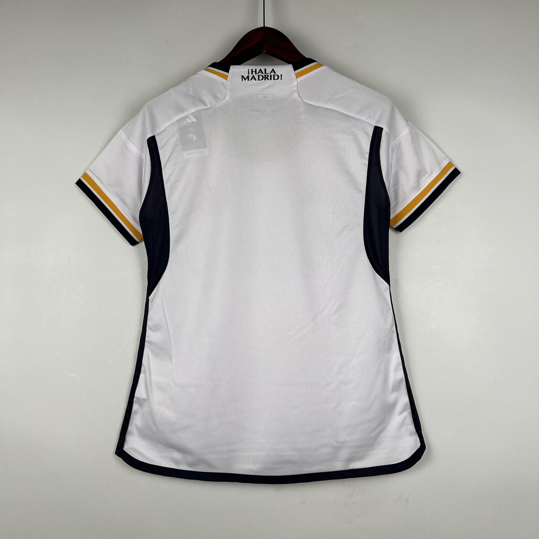 camisa Real Madrid Feminina 24/25