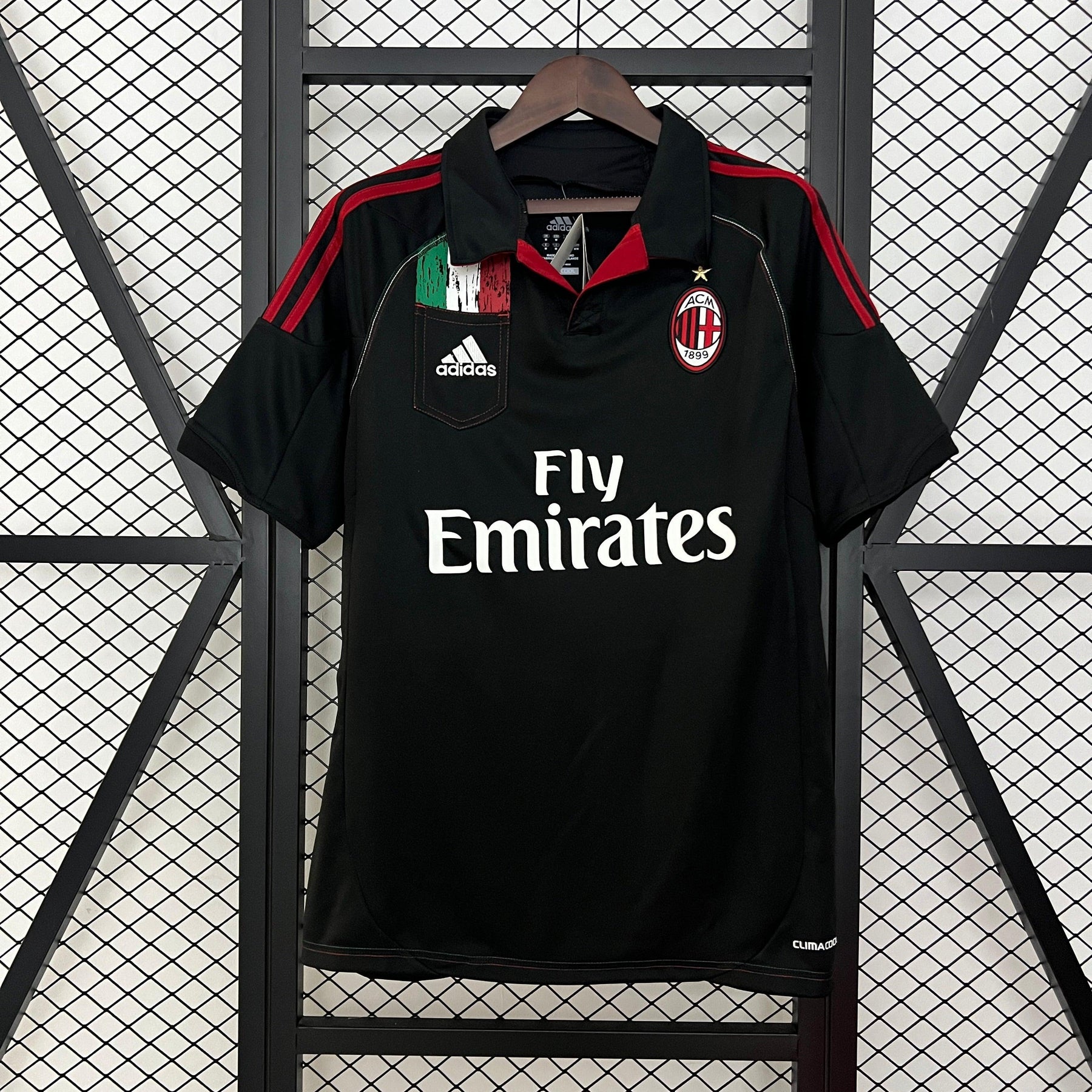 Camisa Retrô Milan 12/13