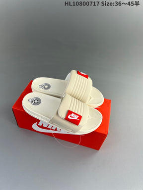 Chinelo Nike Off Court Adjust