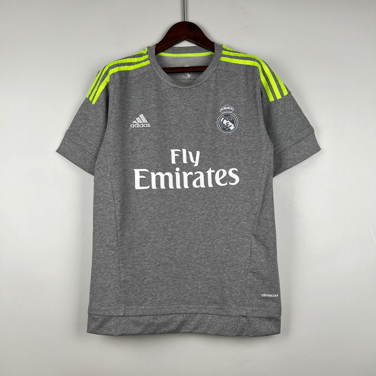 Camisa Retrô Real Madrid 15/16