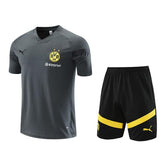 Kit de Treino Borussia Dortmund 22/23 Regata e bermuda cinza