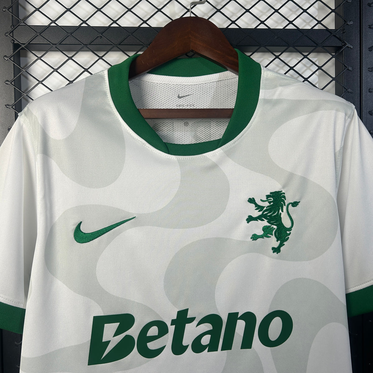 camisa Sporting 24/25