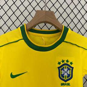Kit infantil Brasil 1998