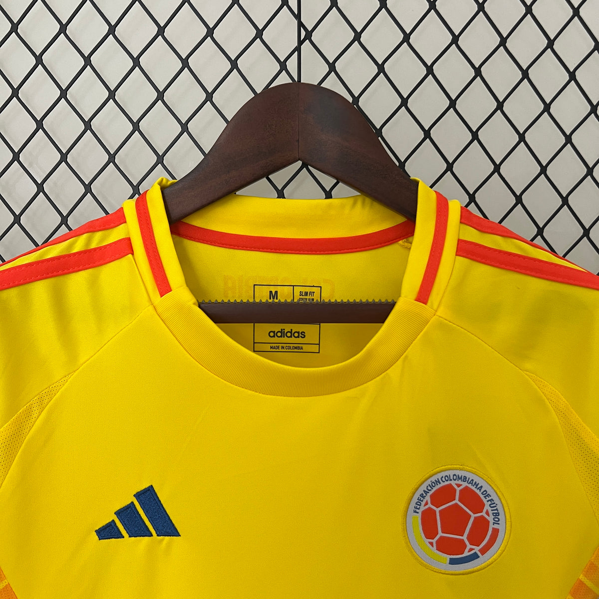 camisa Colombia feminina 24/25