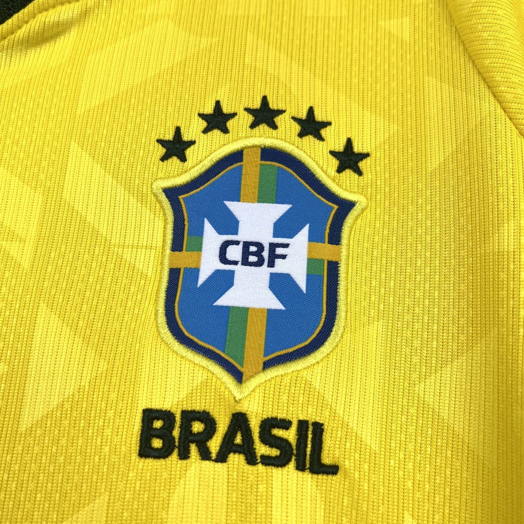 camisa Brasil feminina 2026