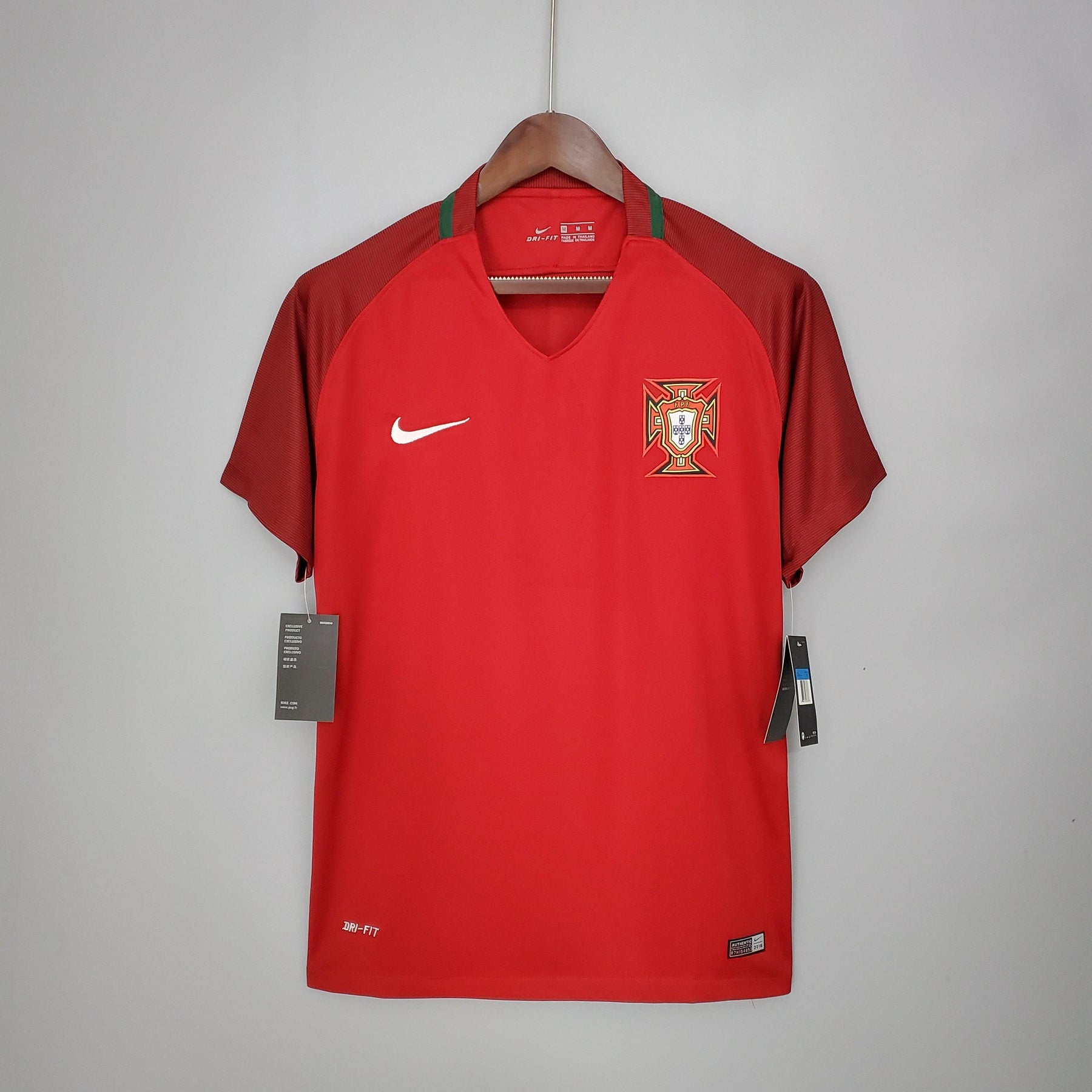 Camisa Retrô Portugal 2016