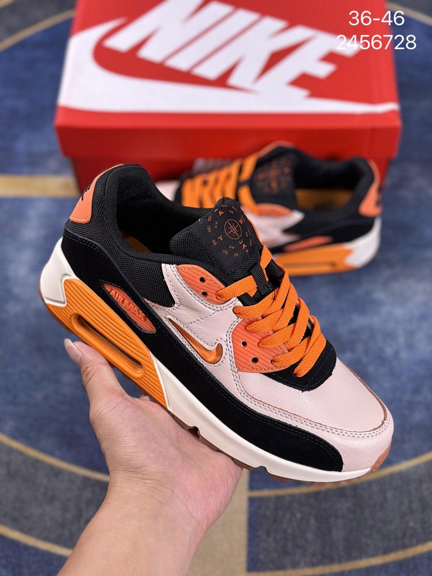 Nike Air Max 90 branco e laranja
