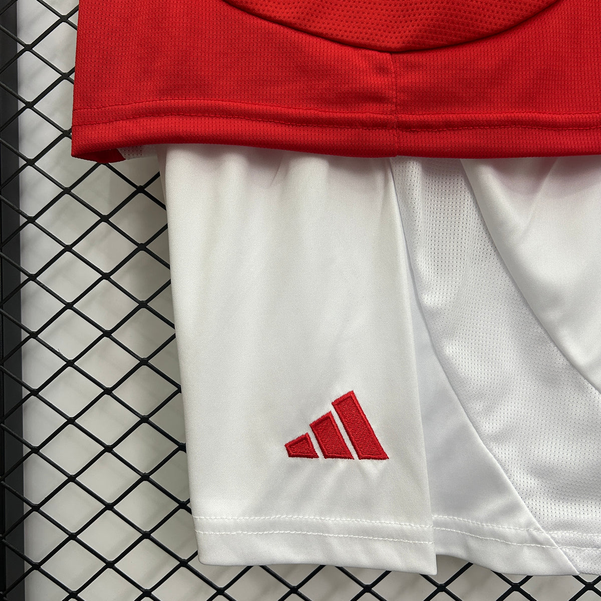 Kit infantil Internacional 25/26
